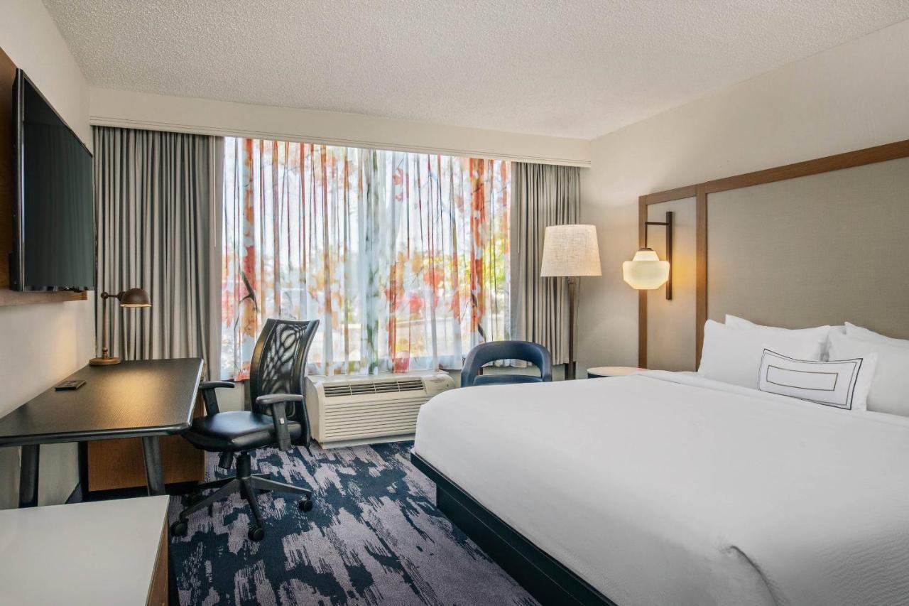 Fairfield Inn By Marriott Бангор Экстерьер фото