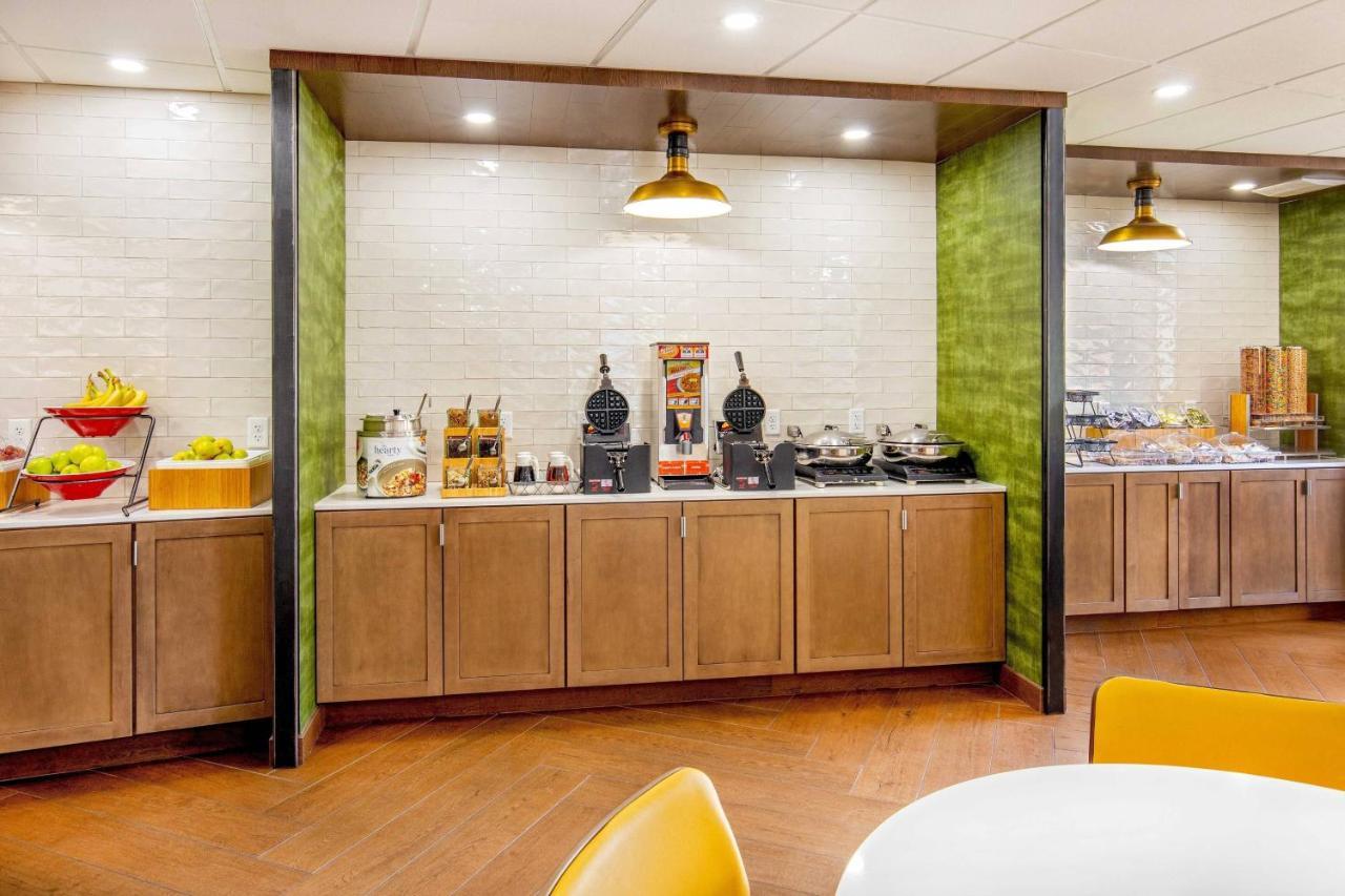 Fairfield Inn By Marriott Бангор Экстерьер фото